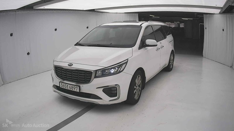 Kia The New Carnival Limousine 7-seater Diesel VIP